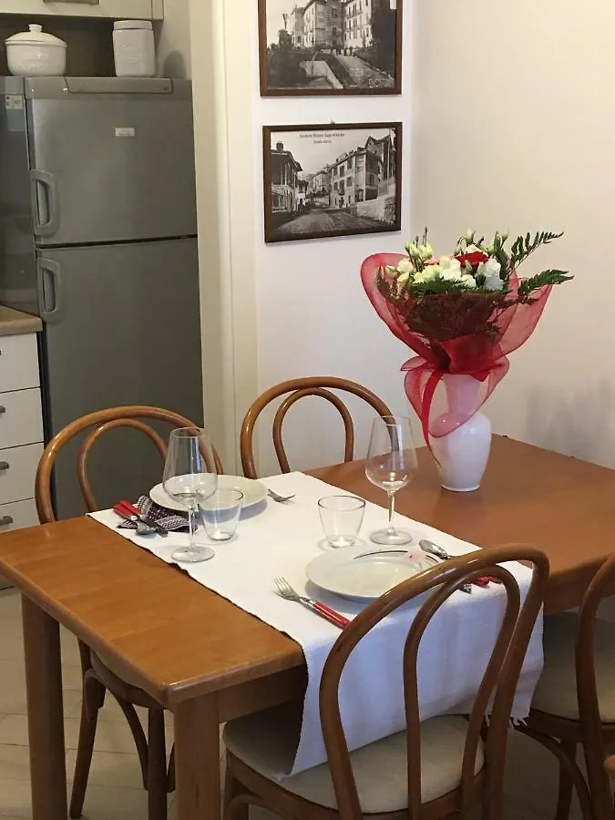 Apartment Zagara - Gardone Riviera Center Italien