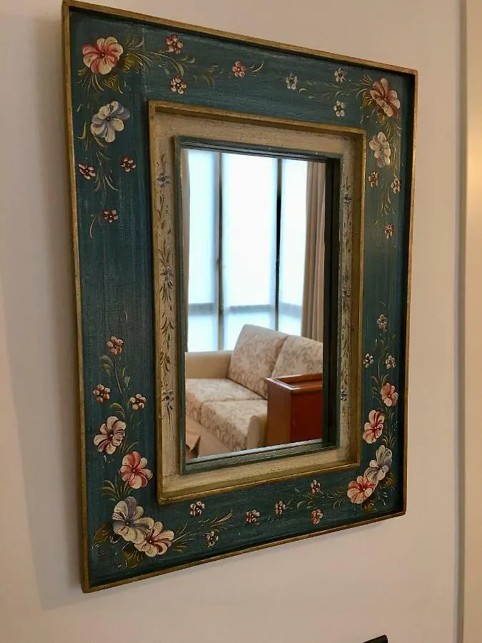Apartment Zagara - Gardone Riviera Center Italien